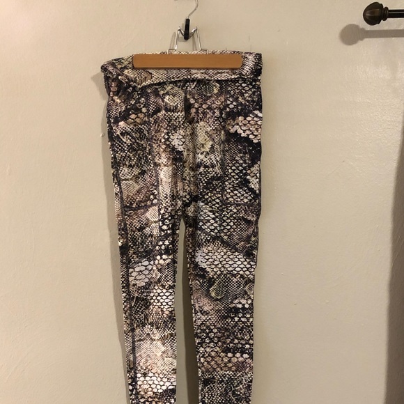 Mika Yoga Wear Pants - Snake Print Mika Leggings